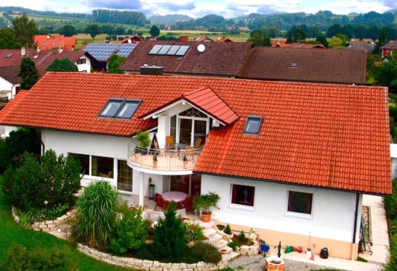 Ferienwohnung Bellissima Ering ภายนอก รูปภาพ